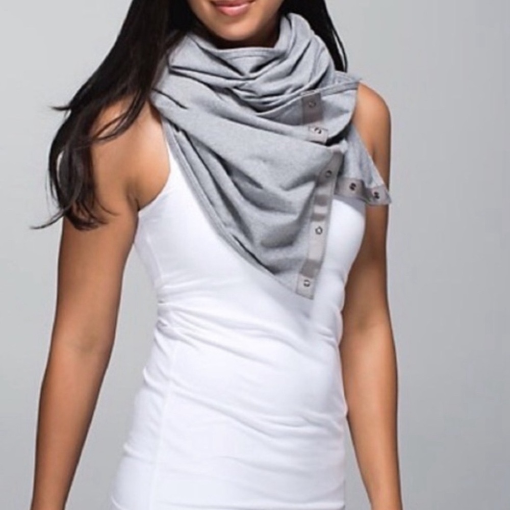 Lululemon Vinyasa Scarf
